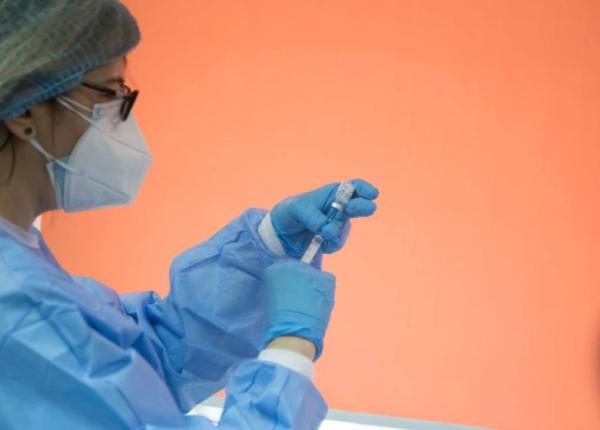 ioana stancel expert in sanatate publica care a avut covid 19 sunt pro vaccinare dar acum nu ma pot vaccina