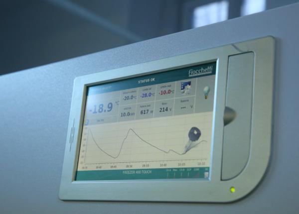 mapn dozele de vaccin moderna au ajuns la institutul cantacuzino primele imagini foto