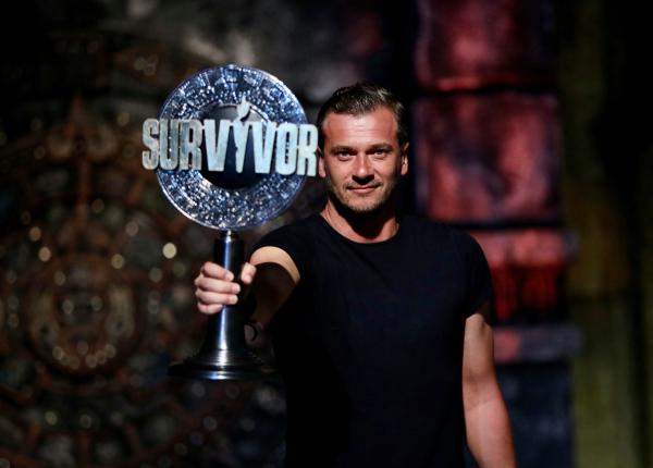 regimul draconic urmat de dan cruceru prezentator survivor romania o lupta pe care o port cu mine insumi