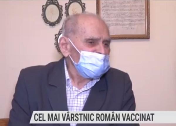cel mai batran roman vaccinat un fost profesor care are 105 ani