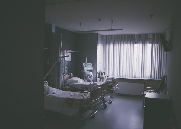 cati pacienti cu virusul covid mai scapa dupa ce ajung la ati medic pneumolog semnal de alarma