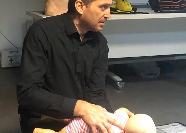 cursuri de prim ajutor pentru preoti cine se ofera sa le organizeze