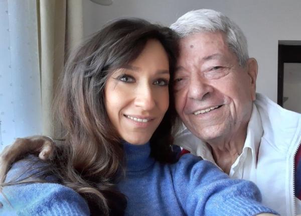 ioana dichiseanu mesaj emotionant pentru tatal ei internat la terapie intensiva va rog sa va indreptati rugaciune catre tata ioana dichiseanu mesaj emotionant pentru tatal ei internat la terapie intensiva va rog sa va indreptati rugaciune catre tata