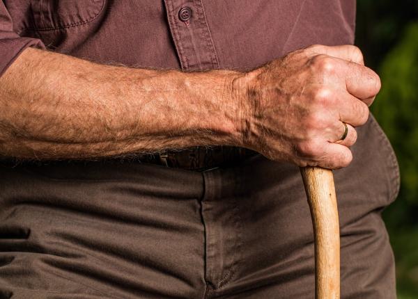 un nou simptom dupa vaccin bratul covid 19 cum se manifesta