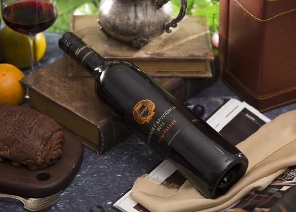 de ce sa pui un prosop de bucatarie pe sticla de vin rezultat uimitor in 10 minute