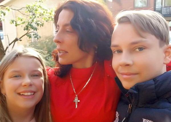 decizie in cazul dr camelia smicala cei doi copii maria si mihai se intorc definitiv la mama lor