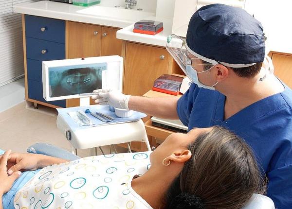 probleme dentare amanate de teama infectiei covid 19 boala grava pe care o putem face