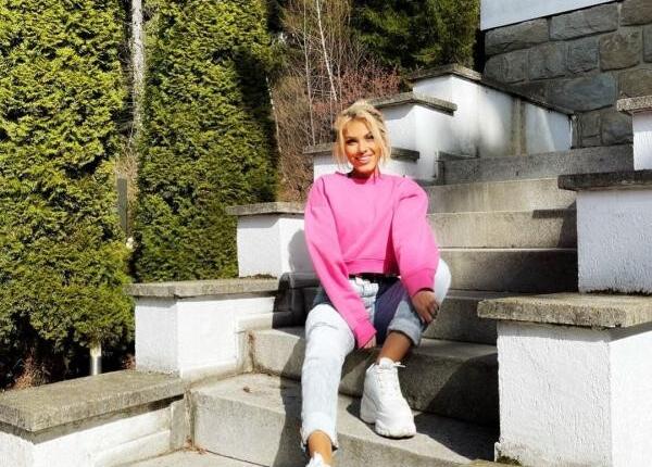 amna din nou la spital ce anunt a facut frumoasa cantareata sper din tot sufletul