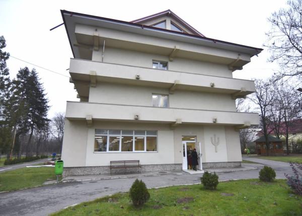 de ce pacienta de la spitalul de psihiatrie avea o bricheta asupra ei primarul craiovei vom declansa o ancheta