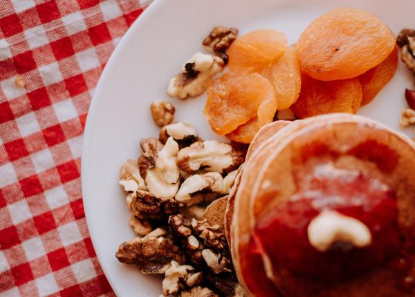 desertul raw vegan simplu de facut iti va da energie pentru intreaga zi