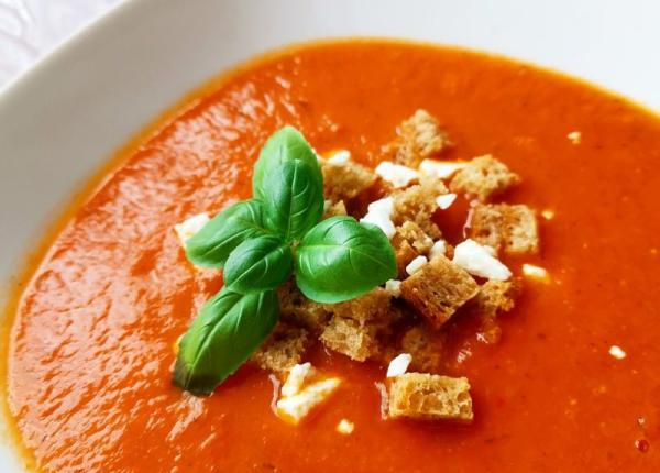 supa de rosii cu crutoane cea mai usoara reteta de post racoritoare si sanatoasa