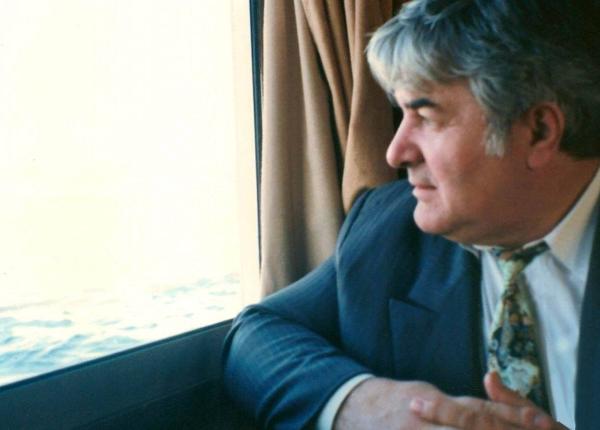 constantin simirad are covid 19 se afla la terapie intensiva