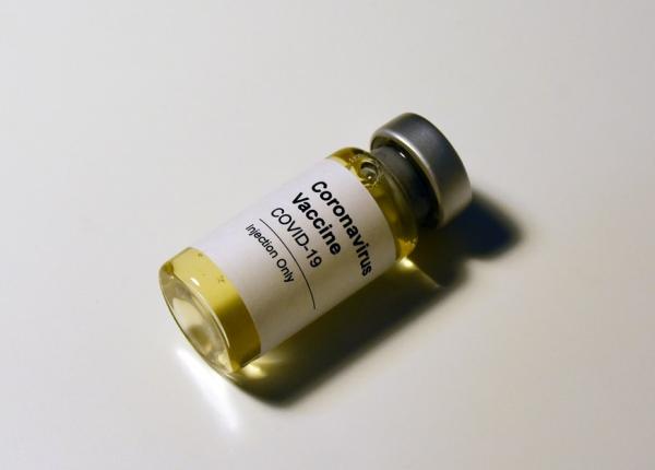 rafila trebuie sa ajungem al 100 000 de vaccinari pe zi