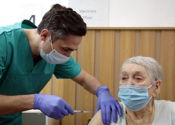 covid 19 valentina fulga persoana vaccinata cu numarul 1 milion a facut rapelul cum se simte