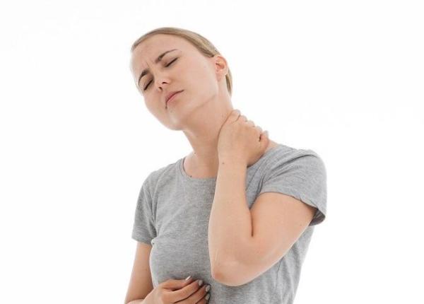 laringita cauze si simptome ce analize faci pentru diagnostic