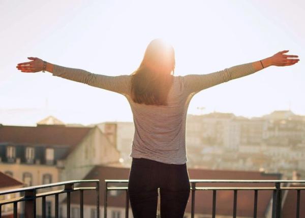 5 moduri sa te trezesti dimineata fara sa bei cafea