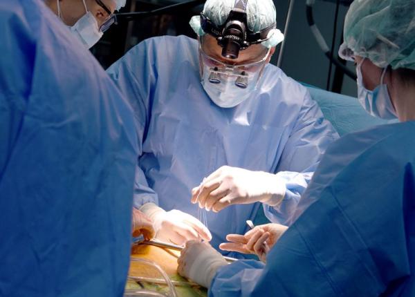 dr stanislav rurac care sunt operatiile pe inima facute cel mai des minim invaziv