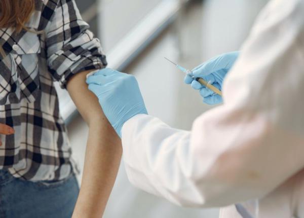 dr valeriu gheorghita despre campania de vaccinare suntem cu imunizarea la 15prc persoanele vaccinate nu renunta la masca