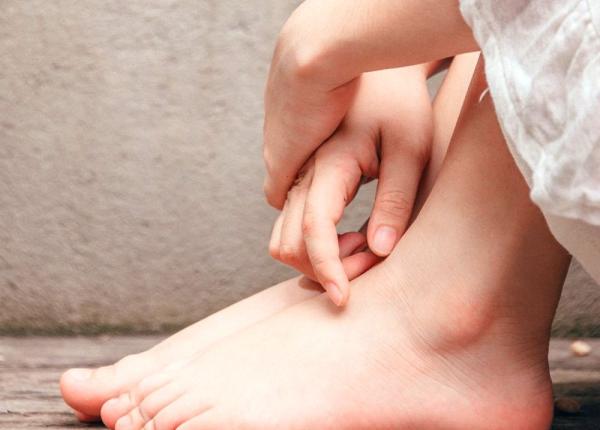 5 lucruri neobisuite despre picioare explicate de un medic
