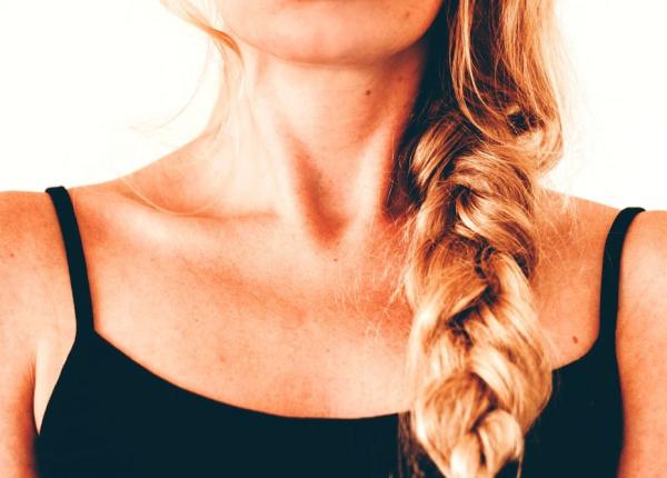 cancerul de tiroida 6 simptome rare si ciudate pe care sa nu le ignori cancerul de tiroida 6 simptome rare si ciudate pe care sa nu le ignori