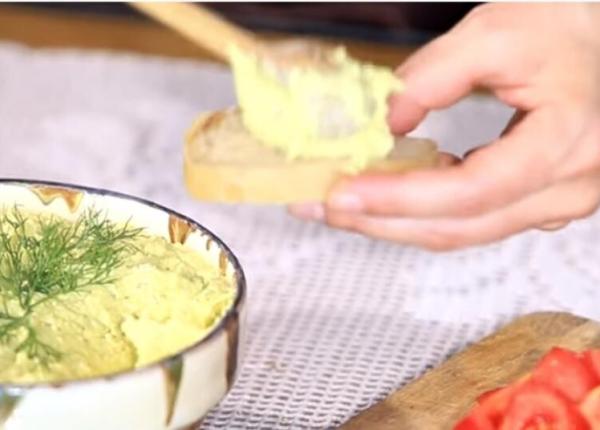 reteta de vedeta paula seling prepara branza de post ingredientul inedit