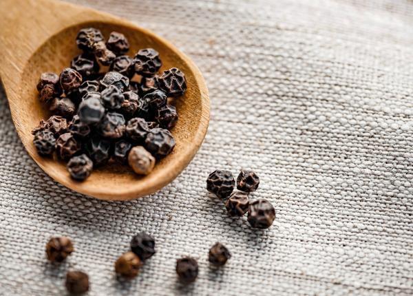 6 condimente care fac minuni pentru silueta