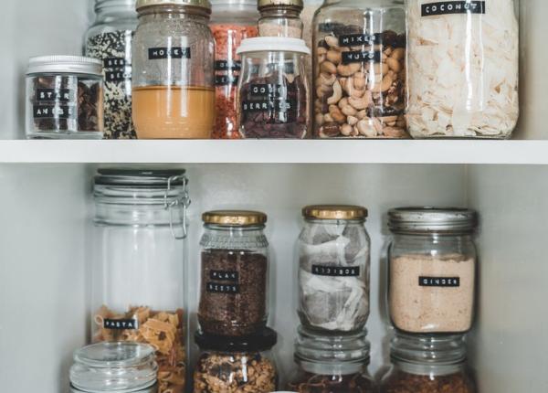 a se consuma pana la sau a se consuma de preferinta inainte de care este diferenta