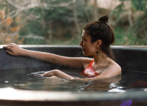 aquaterapia 10 beneficii incredibile pentru sanatate ale terapiei cu apa