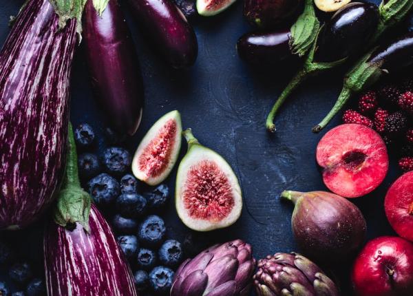 8 alimente mov care imbunatatesc calitatea dietei