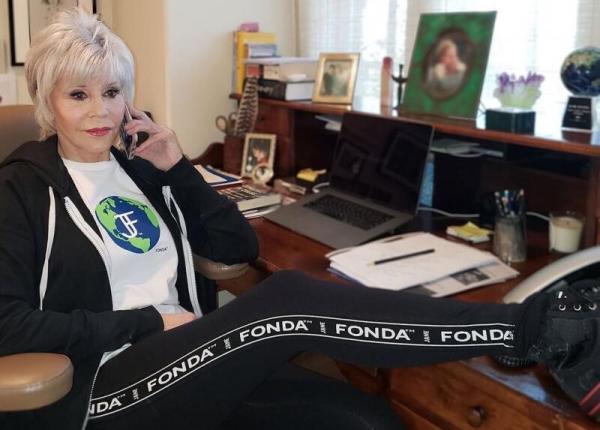 6 lectii de la jane fonda pentru o silueta de invidiat cum se mentine in forma la 83 de ani