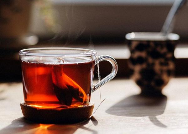 ceaiul negru vs ceaiul verde care este mai bun pentru slabit