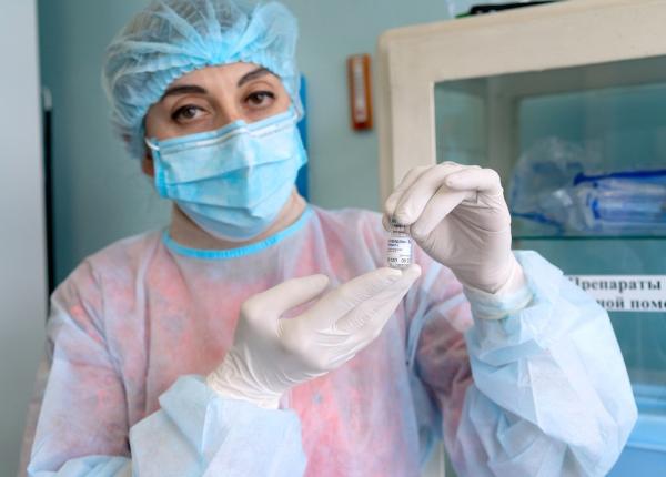 peste 4 milioane de romani vaccinati cu ambele doze impotriva covid