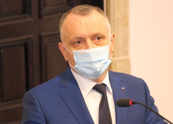 elevii care fac chimioterapie pot sustine examenele pe patul de spital anuntul ministrului educatiei