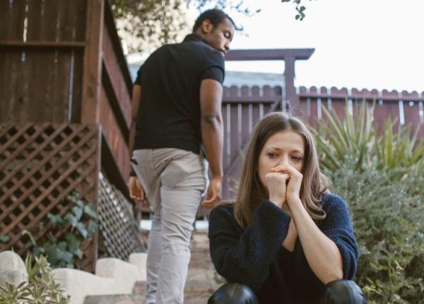 4 zodii care se indragostesc aproape intotdeauna de cine nu trebuie