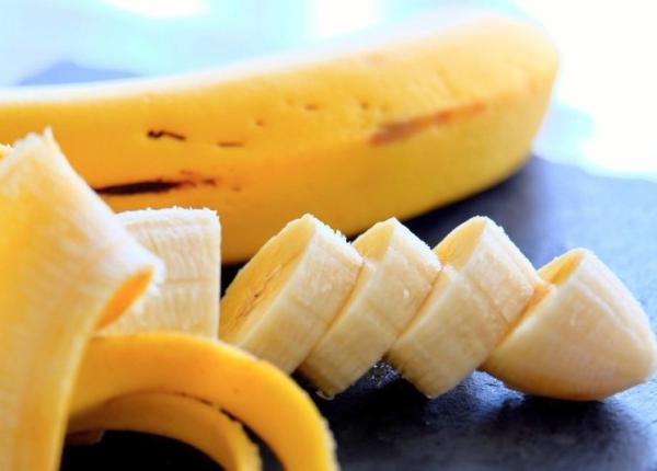 de ce sa nu te urci la volan dupa ce ai mancat un mar sau o banana