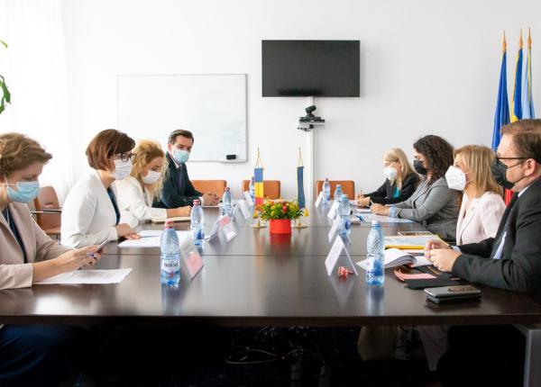 ministrul sanatatii intalnire pe tema vaccinarii cu comisarul european pentru sanatate ministrul sanatatii intalnire pe tema vaccinarii cu comisarul european pentru sanatate