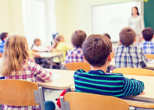 cnsu decizie privind functionarea scolilor vor fi inchise daca rata de infectare depaseste 6 la mie