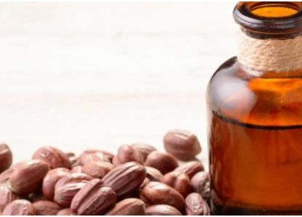 dusmanul aromelor din uleiuri cat de important este sa le feresti de lumina