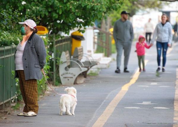 3 semne la care parintii sa fie atenti simptomele covid la copii
