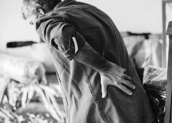 hernia de disc lombara cum se pune diagnosticul si cum se trateaza