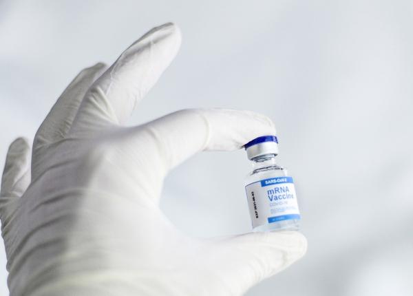 dr marius geanta avem un profil de siguranta foarte bun pentru vaccinuri dr marius geanta avem un profil de siguranta foarte bun pentru vaccinuri