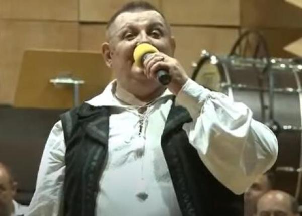 doliu in lumea muzicii populare petrica moise a murit artistul era internat in spital cu covid 19