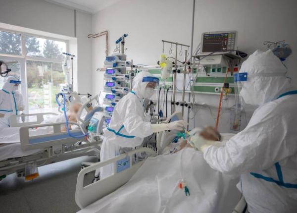 toate paturile din ati pentru pacientii covid 19 ocupate