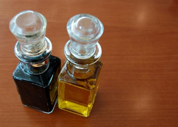 cum se obtine aroma aparte a otetului balsamic