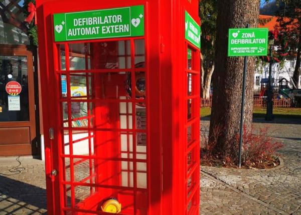primele defibrilatoare semiautomate amplasate in strada la sinaia primele defibrilatoare semiautomate amplasate in strada la sinaia