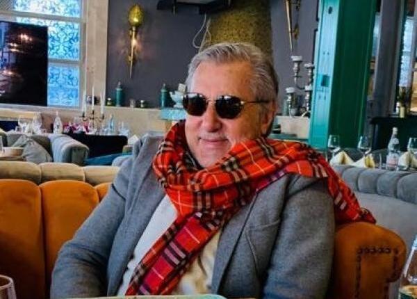 ilie nastase din nou pe mana medicilor tenismenul a fost internat in spital tusesc rau nu stiu daca e covid
