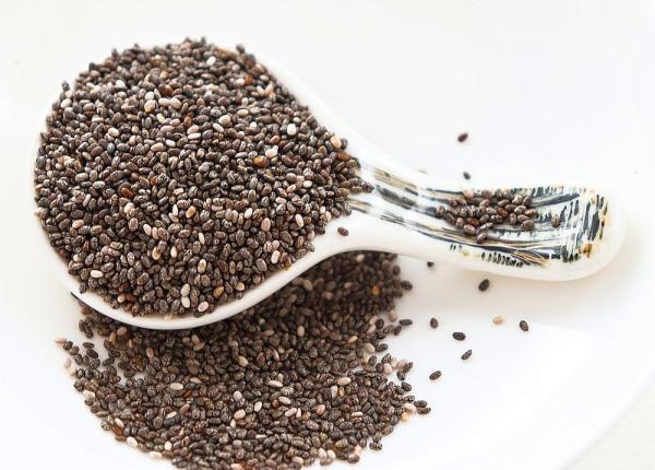 cat de sanatoase sunt semintele chia 7 beneficii dovedite stiintific studii