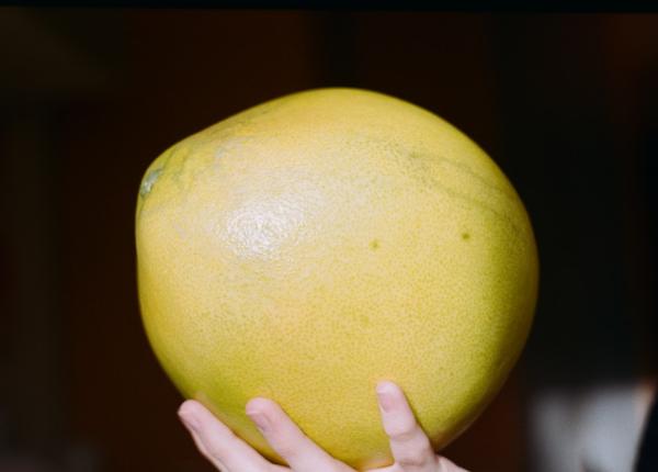 de ce sa mananci pomelo in fiecare zi 8 beneficii uluitoare pentru sanatate dovedite stiintific