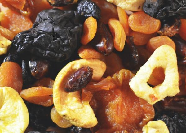 fructele uscate ce beneficii aduc pentru sanatate si cat ar trebui sa le consumi