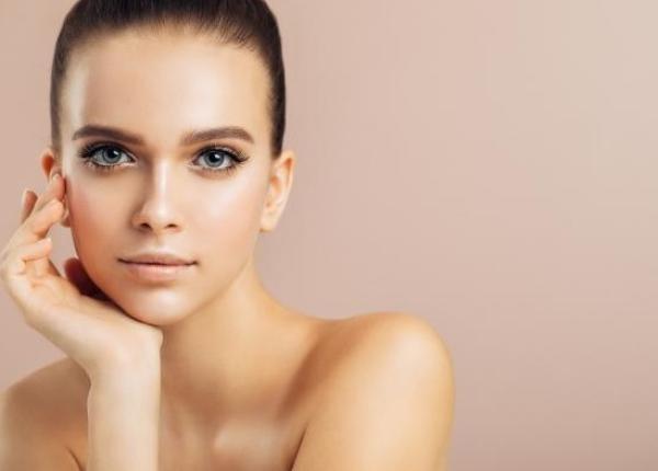 4 remedii naturale care iti vor face tenul perfect